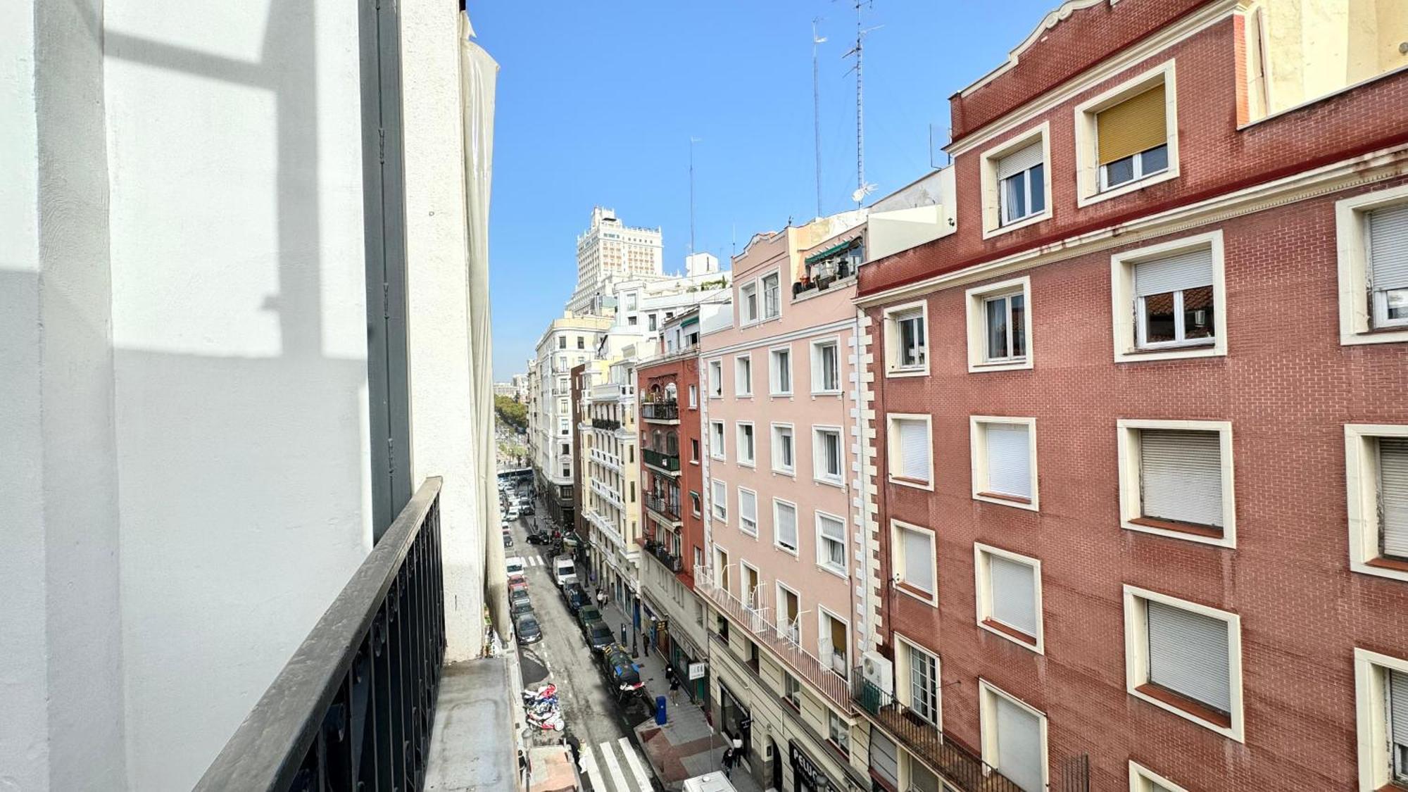 Hostel Leganitos -no Ascensor-