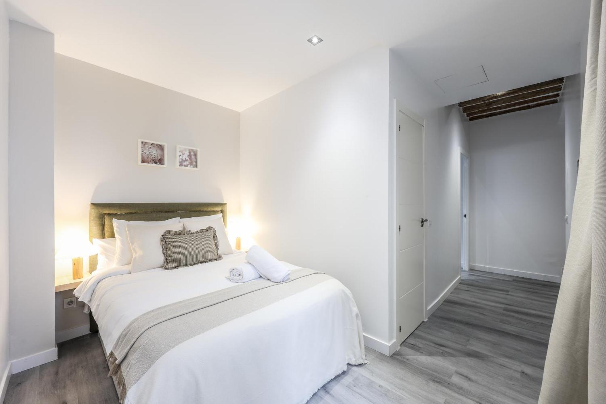 Hostel Leganitos -no Ascensor-